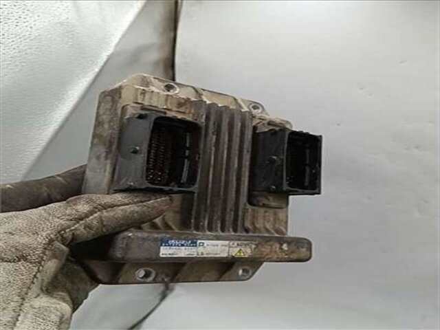 Foto 2ª: Centralita Motor ECU Opel Meriva 1.7 ESSENTIA [1.7 LTR. - 74 KW 16V CDTI] [Z 17 DTH / LPZ]