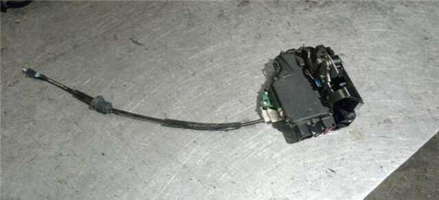Cerradura Puerta Trasera Izquierda Volkswagen Bora 1.9 TDI (100)