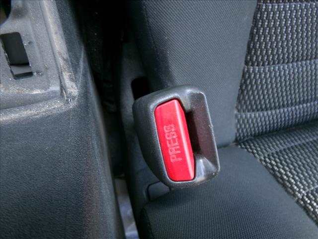 Cinturón Delantero Derecho Nissan Navara 2.5 DCI D40 2010-2015