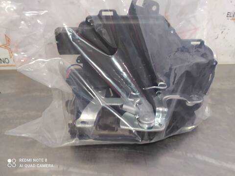 Foto 4ª: Cerradura Puerta Delantera Derecha Volkswagen Passat 1.8 BERLINA 125CV 92KW