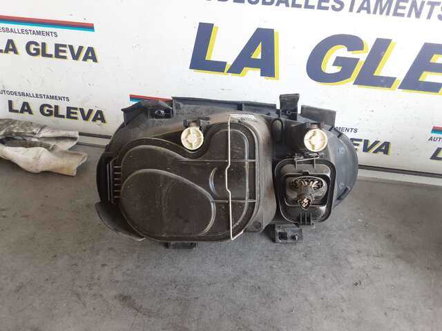 Foto 2ª: Faro Izquierdo Volkswagen Golf 1.9 TDI 90CV [AGR] (1999)