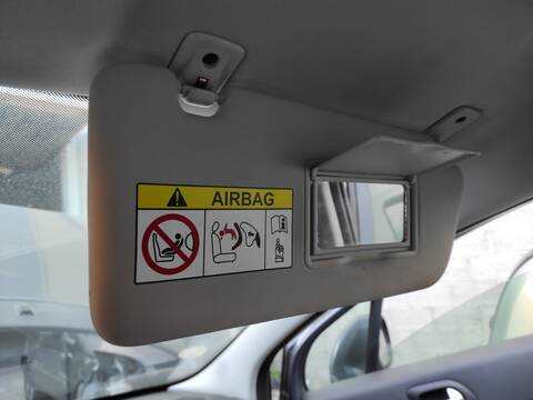 Parasol Derecho Peugeot 5008 9H05