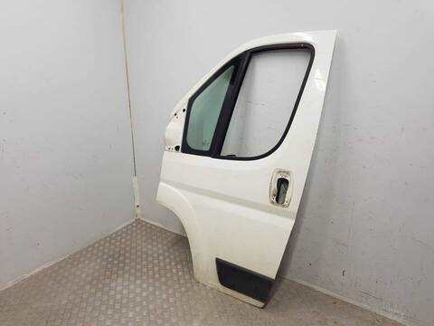 Foto 3ª: Puerta Delantera Izquierda Citroen Jumper 33 L2H1 BLUEHDI 140 (2006)