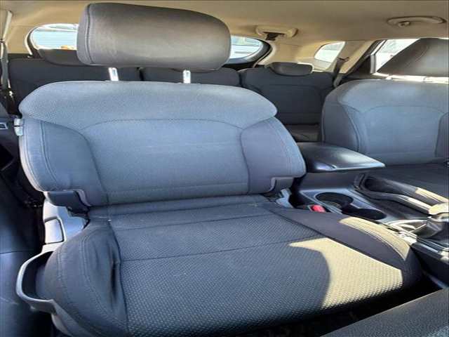 Asiento Delantero Derecho Kia Carens DRIVE 116CV 85KW
