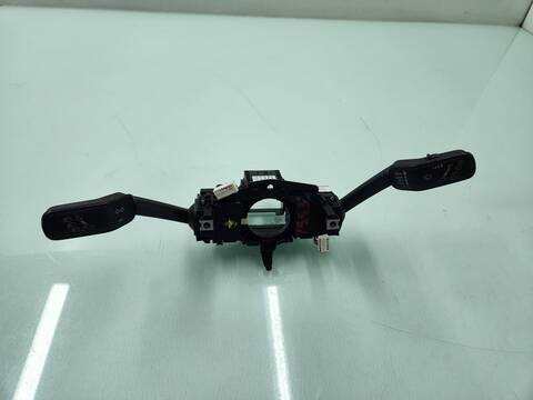 Mando Multifuncion Volkswagen Touran ADVANCE BMT 116CV 85KW