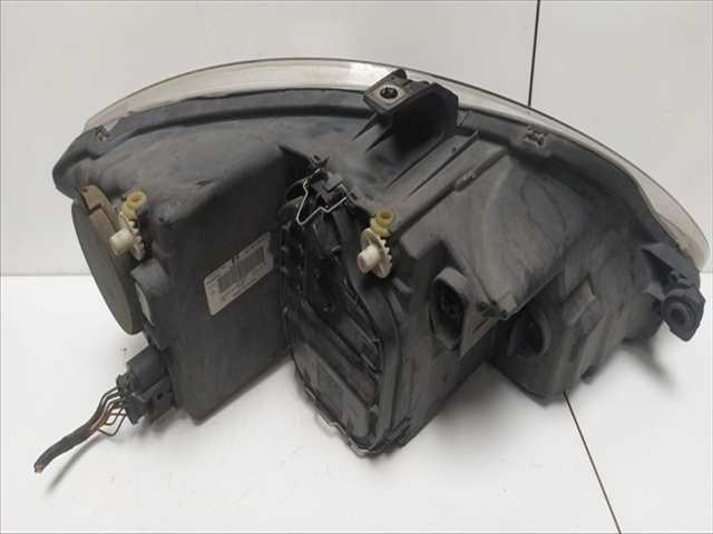 Foto 2ª: Faro Izquierdo Seat Toledo 2.0 TDI [BKD] (2006)