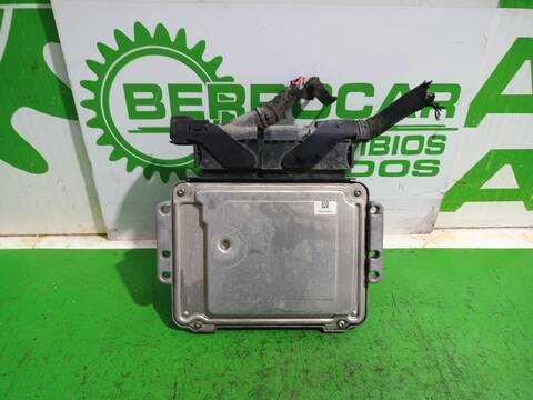 Centralita Motor ECU Opel Zafira 1.9 CDTI 120CV 88KW