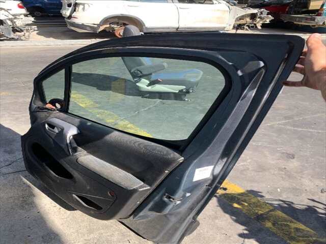 Foto 2ª: Puerta Delantera Derecha Citroen Berlingo 1.6 HDI 90CV [9HX] (2009)