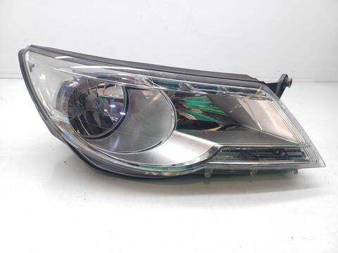 Foto 2ª: Faro Derecho Volkswagen Tiguan 2.0 TDI 4MOTION 136CV 100KW [CFFB] (2010)