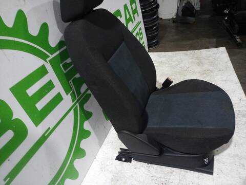 Foto 3ª: Asiento Delantero Derecho Ford Fiesta AMBIENTE 68CV (2001)
