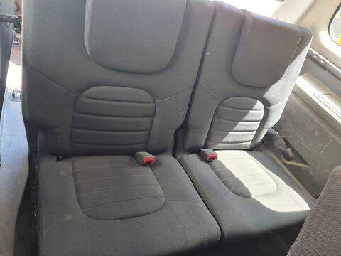 Asientos Tercera Fila Nissan Pathfinder 2.5 DCI DIESEL CAT 171CV 126KW