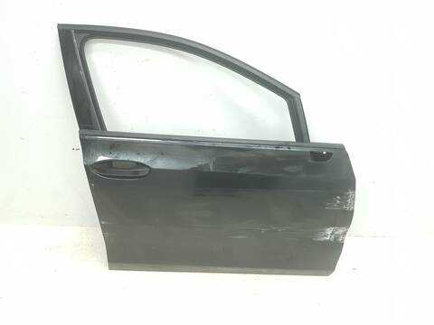 Puerta Delantera Derecha Volkswagen Golf GASOLINA