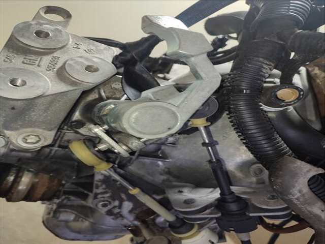 Foto 3ª: Caja Cambios Opel Corsa VERSION INDEFINIDA