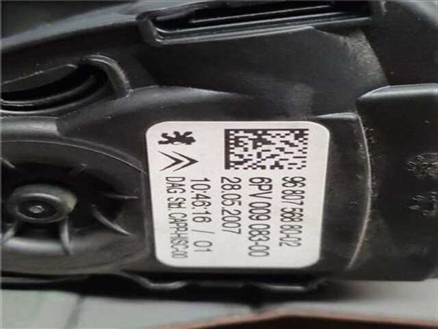 Foto 2ª: Pedal Acelerador Peugeot 207 1.4 X-LINE [1.4 LTR. - 65 KW 16V CAT (KFU - ET3J4)] [KFU (ET3J4)]