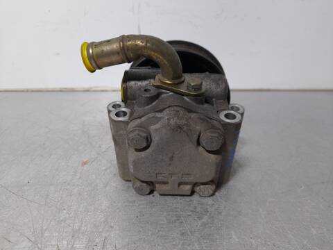 Foto 4ª: Bomba de Direccion Ford Fiesta AMBIENTE 69CV 51KW [A9JB] (2003)
