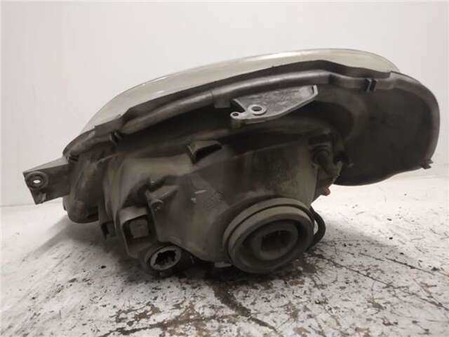 Foto 2ª: Faro Derecho Renault Trafic 1.9 29 CN COMBI6 ACRISTALADO PARCIAL [1.9 LTR. - 74 KW DIESEL] [F9Q 760]