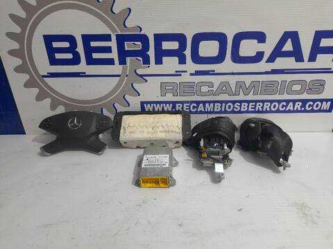 Foto 3ª: Kit Airbag Mercedes Clase E 180 2.1 CDI CAT AUT. 170CV [OM651924] (2009)
