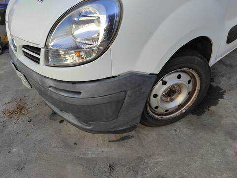 Foto 3ª: Paragolpes Delantero Nissan Kubistar K9K700 (2007)