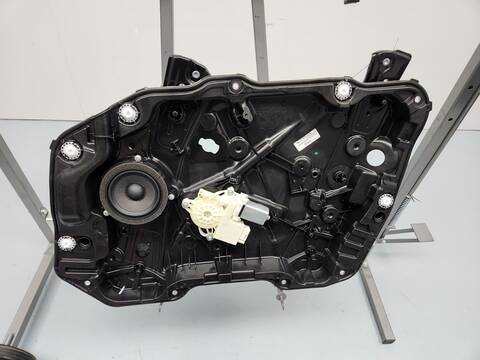 Foto 1ª: Elevalunas Eléctrico Delantero Derecho Bmw Serie 3 315 330D XDRIVE SPORT LINE 4P) BERLINA 265CV [B57D30A] (2022)