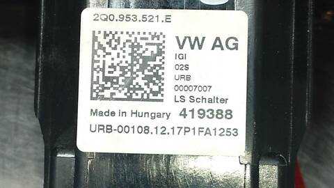 Foto 4ª: Mando Multifuncion Volkswagen Polo ADVANCE 95CV 70KW [CHZ] (2018)