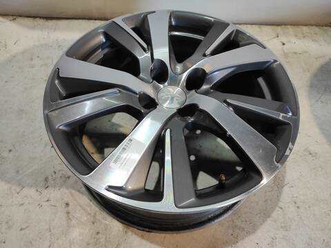 Foto 3ª: Juego LLantas Peugeot 2008 BH01 (2016)