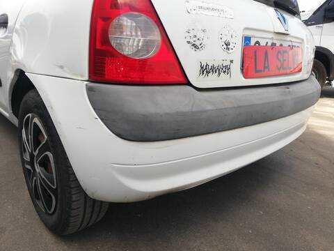 Foto 3ª: Paragolpes Trasero Renault Clio K9K700 (2004)