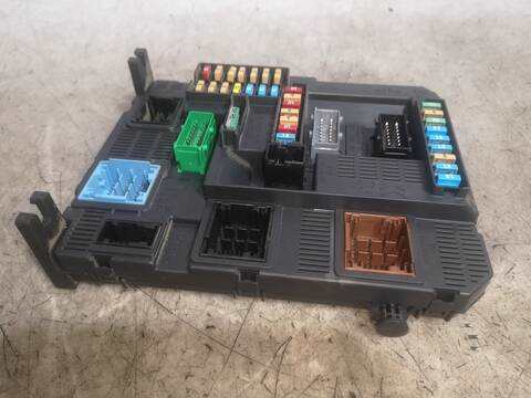 Foto 3ª: Centralita Confort BSI Citroen C Elysee BH02 (2016)