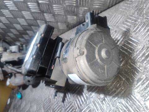 Foto 2ª: Bomba de Suspension Citroen C5 4HX BERLINA (2005)