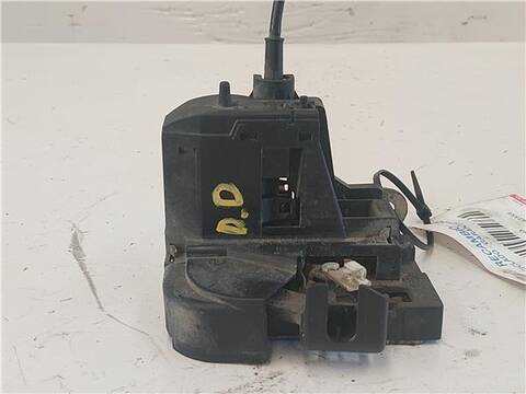 Foto 2ª: Cerradura Puerta Delantera Derecha Renault Megane 1.4 16V LA0D LA1H LA0W LA10) 95CV 70KW I CLASSIC LA0) [G/ K4J C7] (2001)