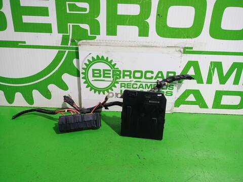 Caja Reles Fusibles Renault Megane CONFORT AUTHENTIQUE COUPE 112CV 82KW II COUPE/CABRIO