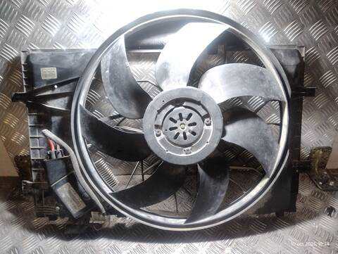 Foto 1ª: Electroventilador Mercedes Clase CLK 270 CDI COUPE C209) MOTOR OM612.962 (2013)
