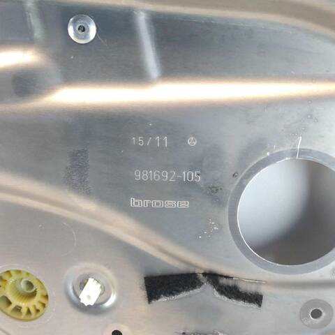 Foto 2ª: Elevalunas Eléctrico Delantero Izquierdo Mercedes Clase C 160 C 200 CDI 204.001) (2007)