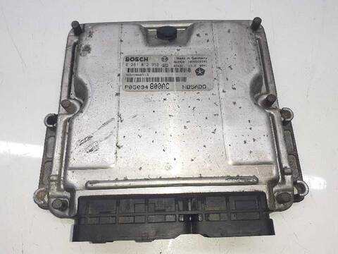 Foto 2ª: Centralita Motor ECU Chrysler Voyager 2.8 CRD GRAND VOYAGER LIMITED 150CV 110KW [VM47C] (2006)