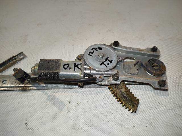 Foto 3ª: Elevalunas Eléctrico Trasero Izquierdo Nissan Patrol 2.8 TD Y61 TD6 [RD28ETI] (1999)