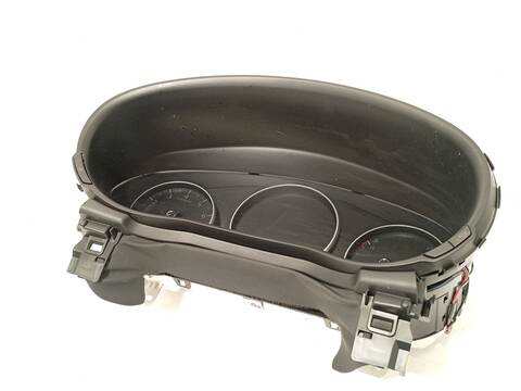 Foto 2ª: Cuadro de Instrumentos Mazda 3 SEDAN 2.5 E-SKYACTIV-G 140CV 103KW [PY] (2025)