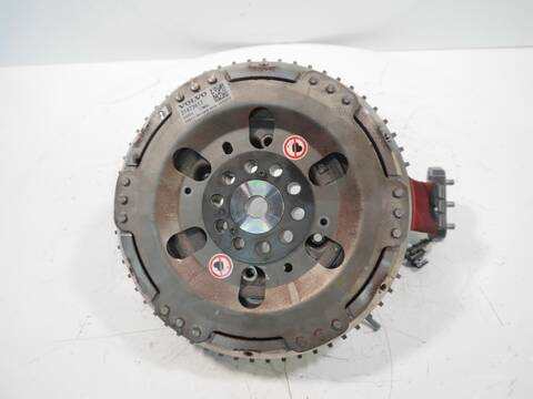 Foto 2ª: Alternador Volvo XC 90 407 CV 299KW [B4204T35 B42] (2018)