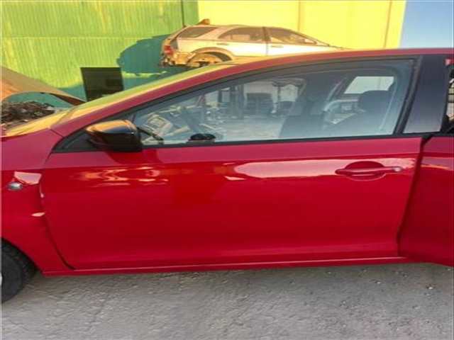Foto 1ª: Puerta Delantera Izquierda Skoda Rapid 1.6 TDI 105CV 77KW [CAYC,CLNA] (2014)