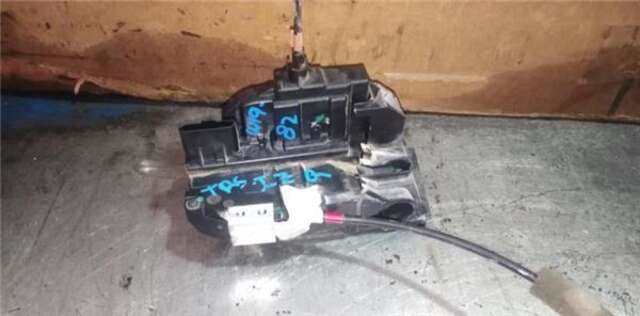 Foto 3ª: Cerradura Puerta Trasera Izquierda Nissan Qashqai 1.2 16V T [HRA2DTT]