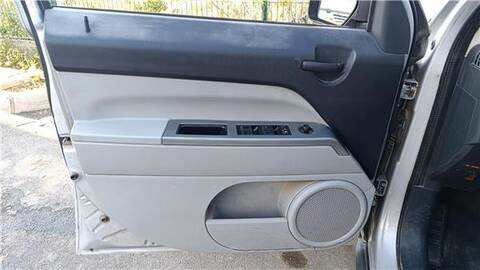 Elevalunas Eléctrico Delantero Izquierdo Jeep Patriot 2.4 LIMITED [2 4 LTR. - 125 KW 16V CAT] 170CV
