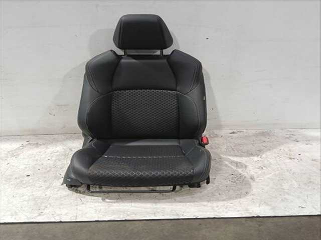 Asiento Delantero Derecho Toyota Yaris 1.5 HYBRID MXPH11) 92CV 68KW