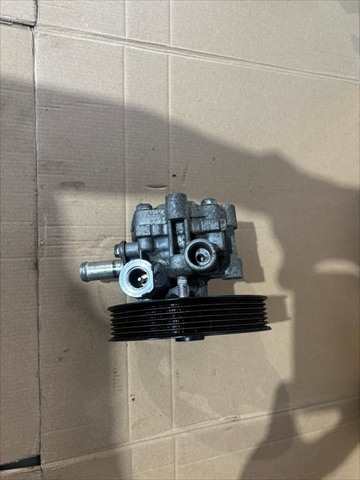 Bomba de Direccion Mitsubishi Outlander 2.2 HDI 156CV