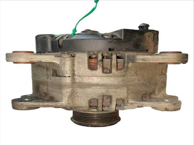 Foto 2ª: Alternador Volkswagen Golf 2.0 TDI 16V (2003)