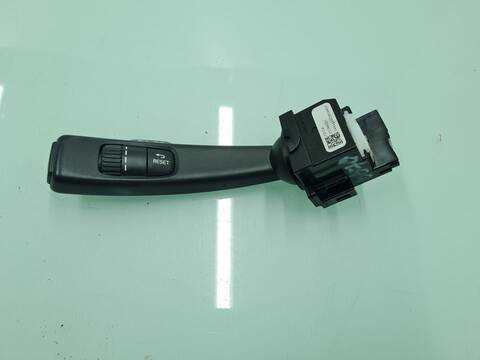 Mando Multifuncion Volvo V40 MOMENTUM 114CV 84KW
