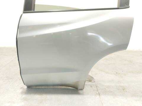 Foto 2ª: Puerta Trasera Izquierda Honda Hrv 1.6 I-DTEC RU8) 120CV 88KW RU) [N16A3] (2016)