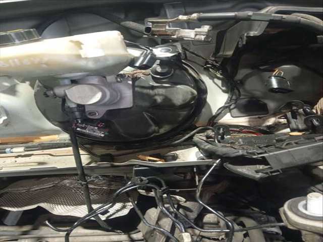 Foto 2ª: Servofreno Volvo XC 60 MOMENTUM DRIVE 163CV 120KW [D5204T2] (2011)