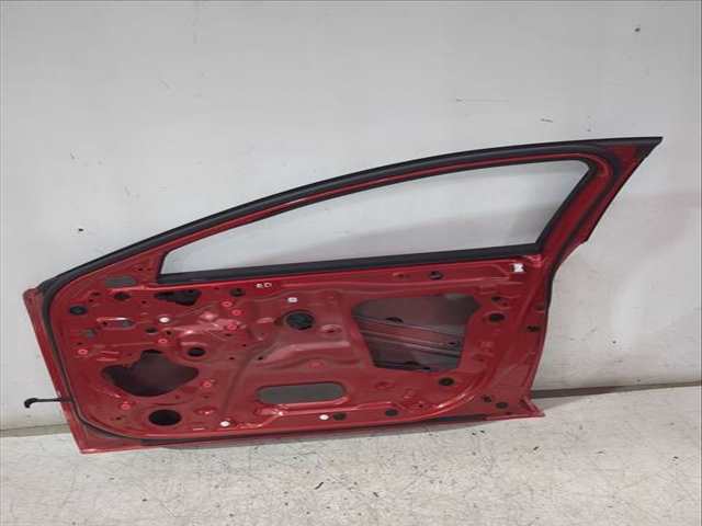 Foto 3ª: Puerta Delantera Derecha Mazda 3 SKYACTIV-X M HYBRID AWD BP2H) HATCHBACK 179CV 132KW [HFY1] (2023)