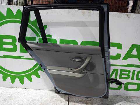 Foto 3ª: Puerta Trasera Izquierda Bmw Serie 3 315 2.0 16V 143CV 105KW [N43B20A] (2008)