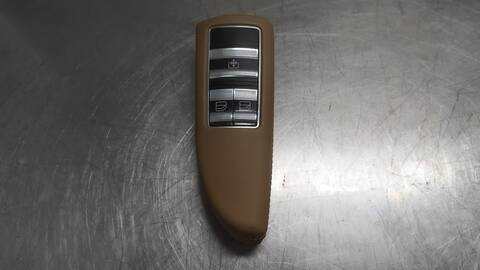 Foto 2ª: Botonera Elevalunas Mercedes Clase S 220 500 221.071) BERLINA 388CV 285KW [M273961] (2006)