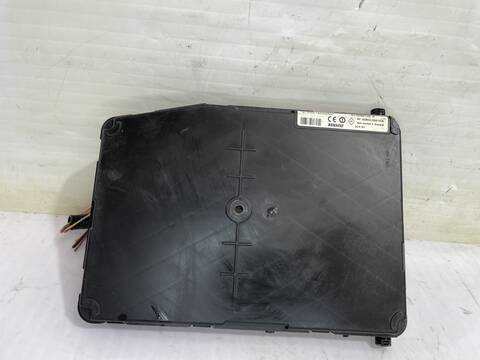 Foto 2ª: Caja Reles Fusibles Renault Scenic AUTHENTIQUE 86CV 63KW (2006)