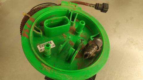 Foto 4ª: Bomba Combustible Audi A4 3.2 FSI BERLINA 256CV 188KW [AUK] (2006)